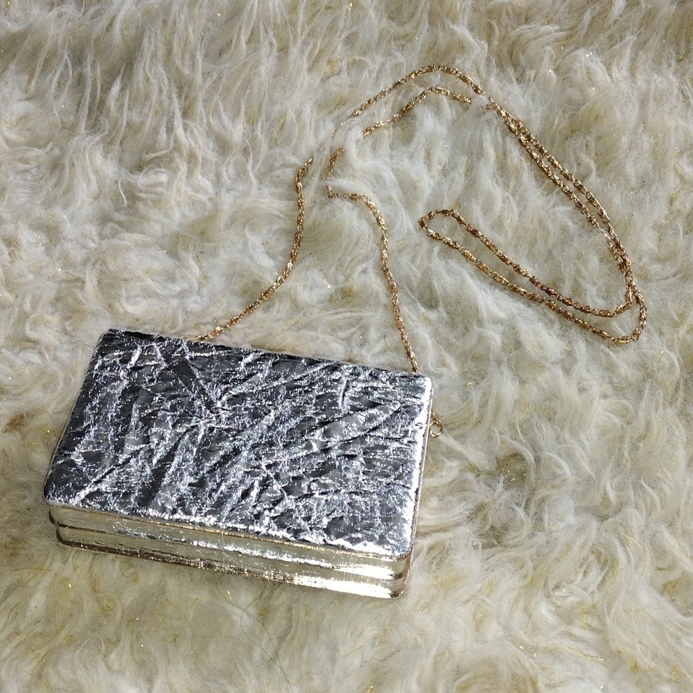 Unbranded crossbody silver Perth